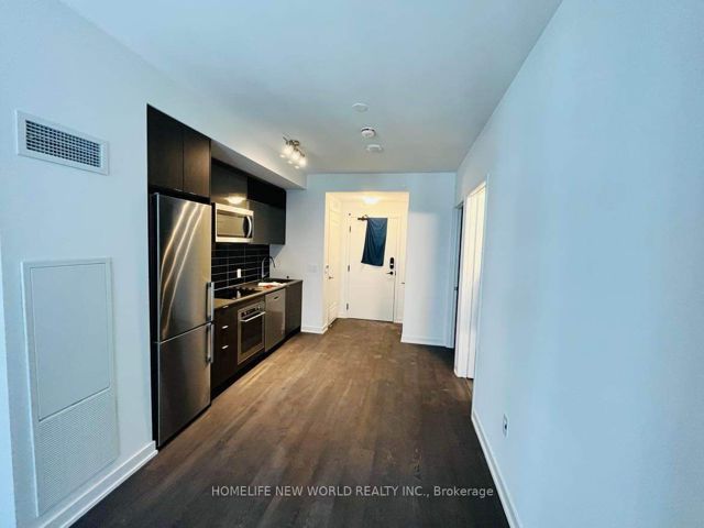 359 SW - 121 Lower Sherbourne St