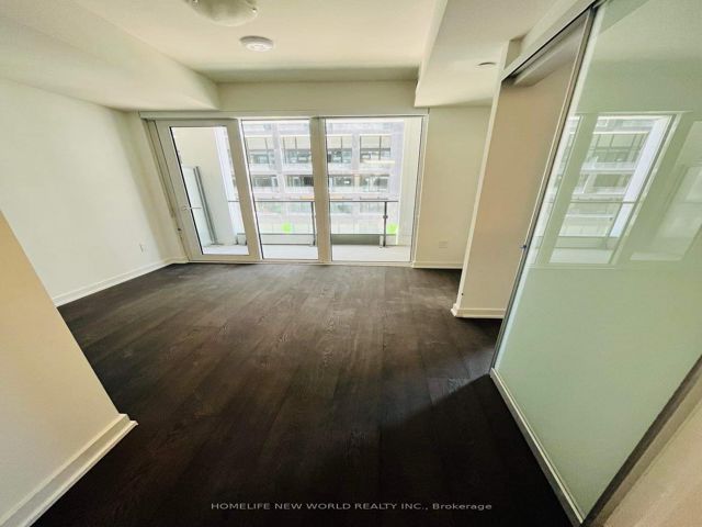 359 SW - 121 Lower Sherbourne St
