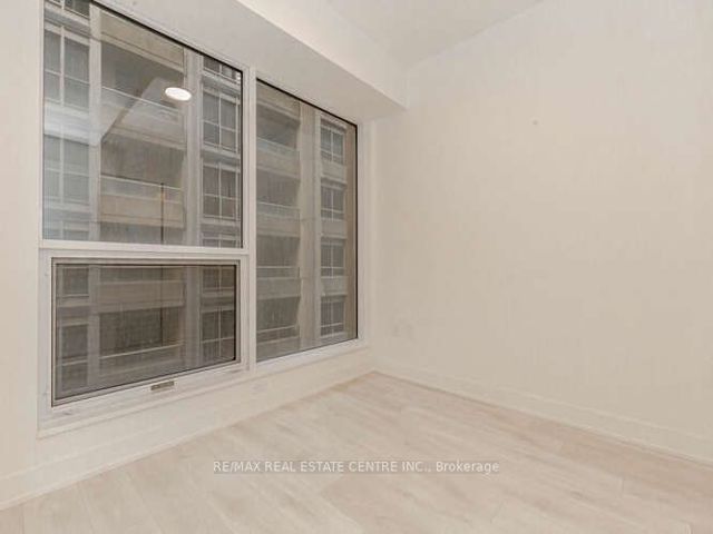 701 - 15 Mercer St