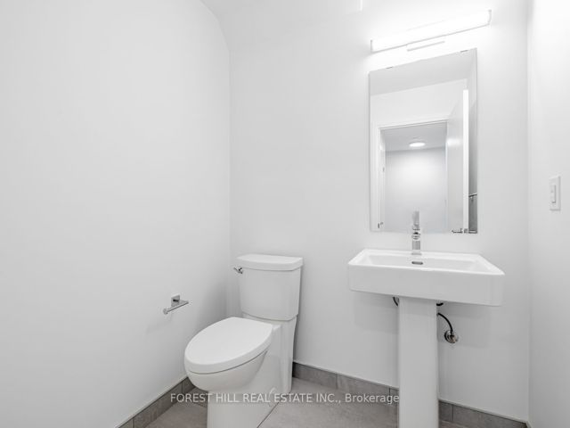 19 - 15 Brenthall Ave