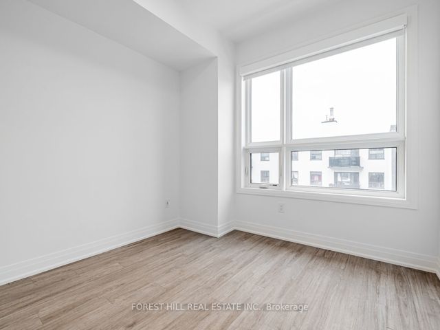 19 - 15 Brenthall Ave