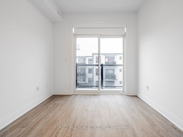19 - 15 Brenthall Ave