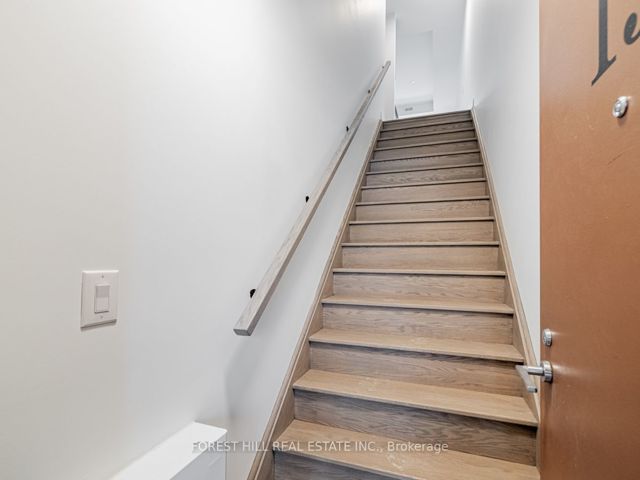 19 - 15 Brenthall Ave