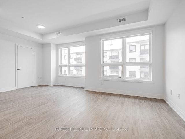 19 - 15 Brenthall Ave