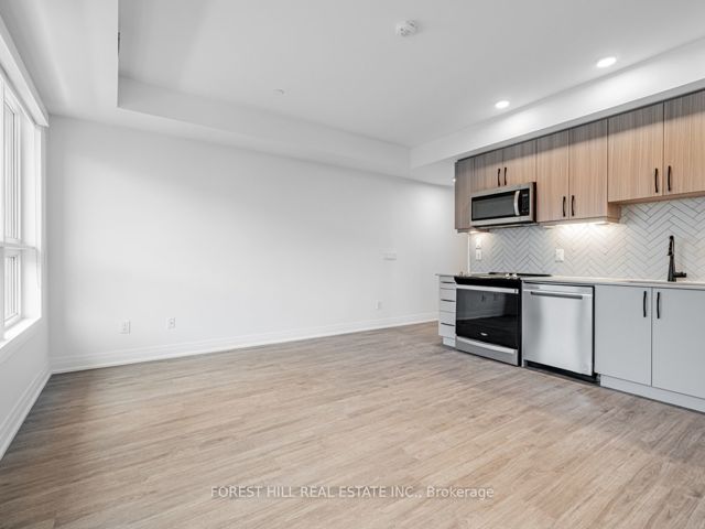 19 - 15 Brenthall Ave