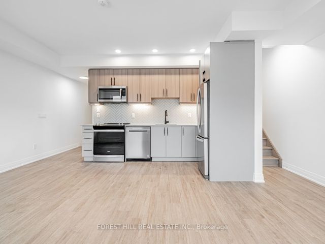 19 - 15 Brenthall Ave