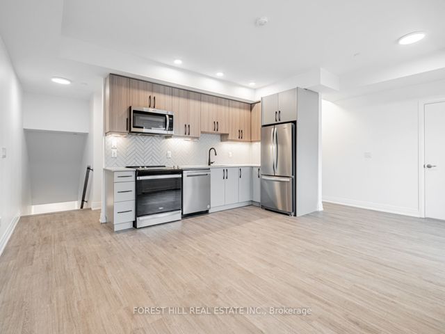19 - 15 Brenthall Ave
