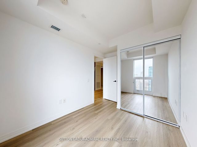 4412 - 251 Jarvis St