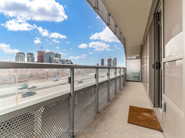 414 - 15 Lower Jarvis St