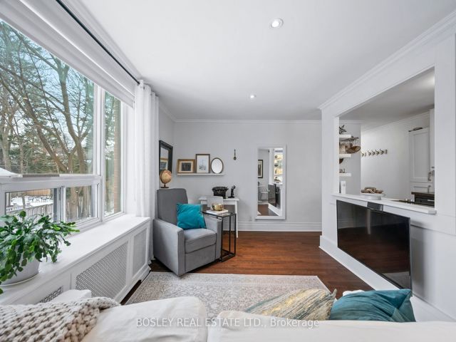 206 - 2550 Bathurst St