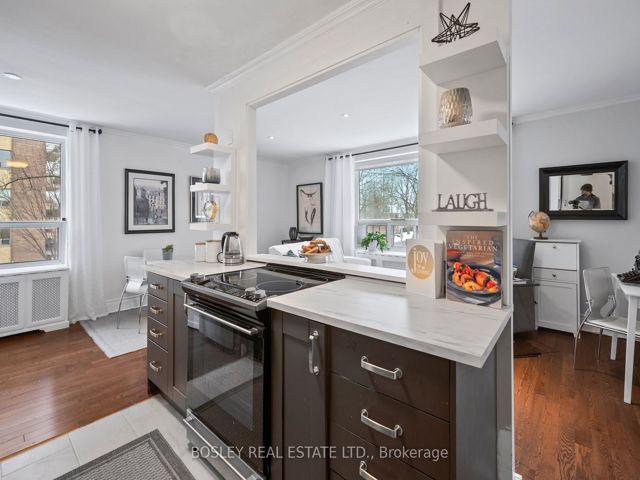 206 - 2550 Bathurst St