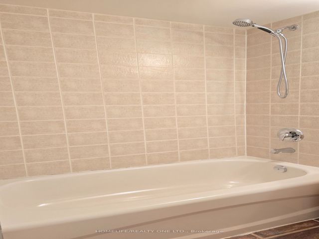 1212 - 21 Pirandello St E