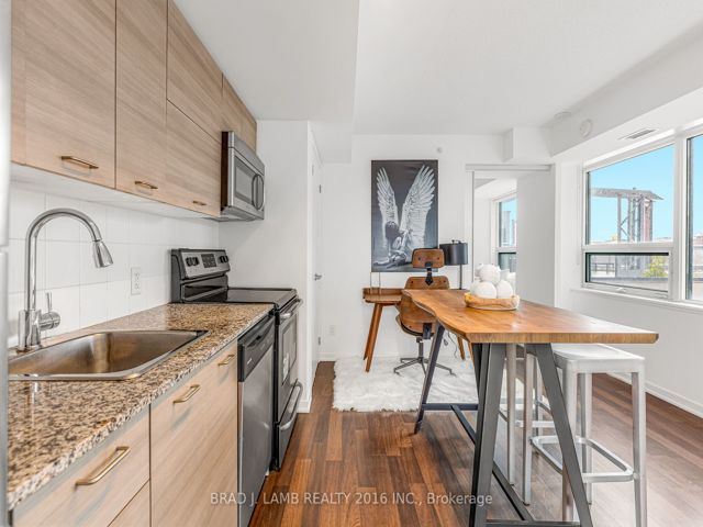 801 - 20 Joe Shuster Way