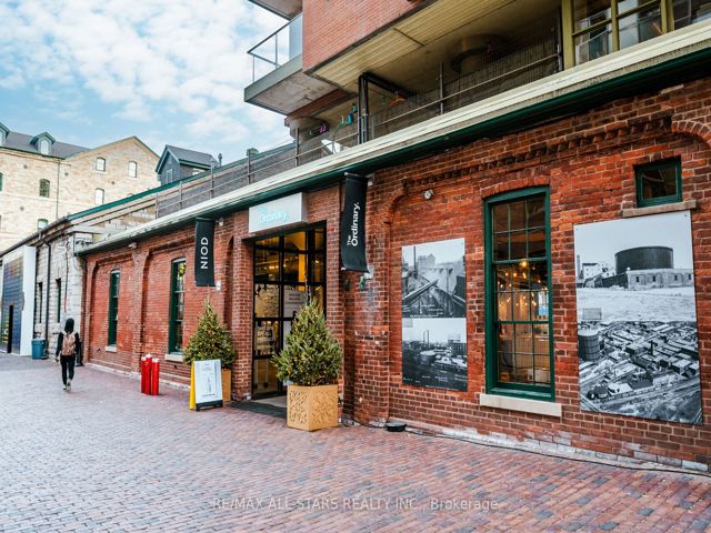 2105 - 33 Mill St