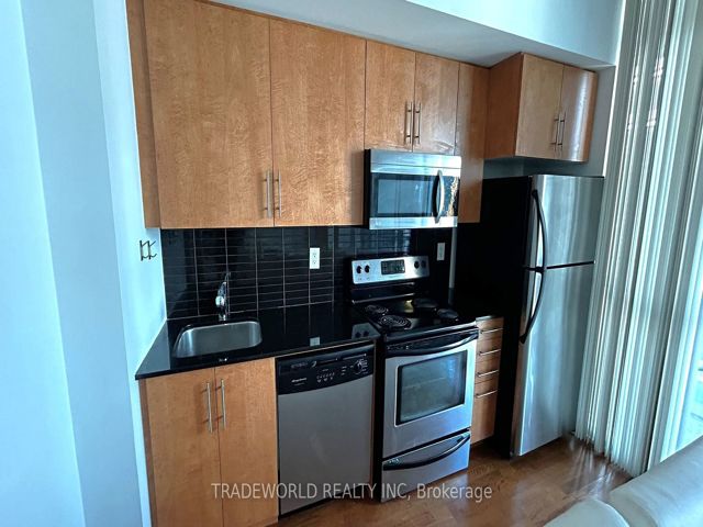 2607 - 65 Bremner Blvd