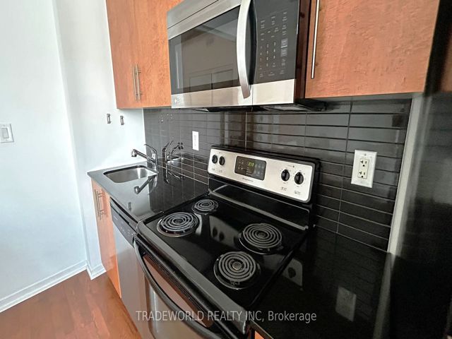2607 - 65 Bremner Blvd