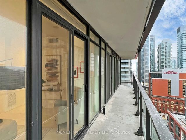 1401 - 125 Peter St