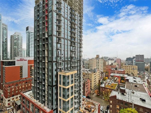 1401 - 125 Peter St
