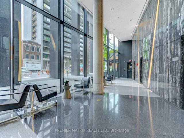 1401 - 125 Peter St