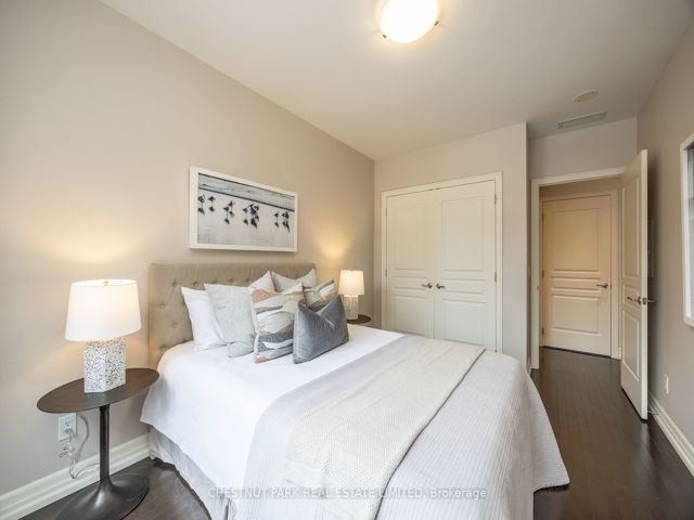 207 - 20 Burkebrook Pl