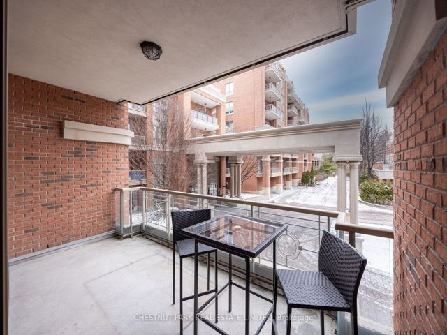 207 - 20 Burkebrook Pl