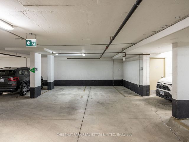 207 - 20 Burkebrook Pl