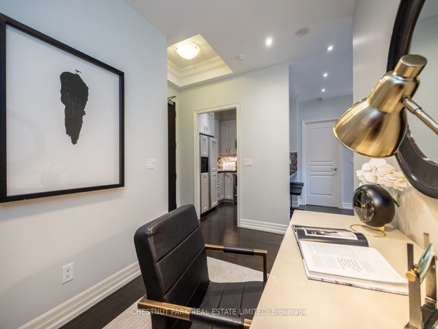 207 - 20 Burkebrook Pl
