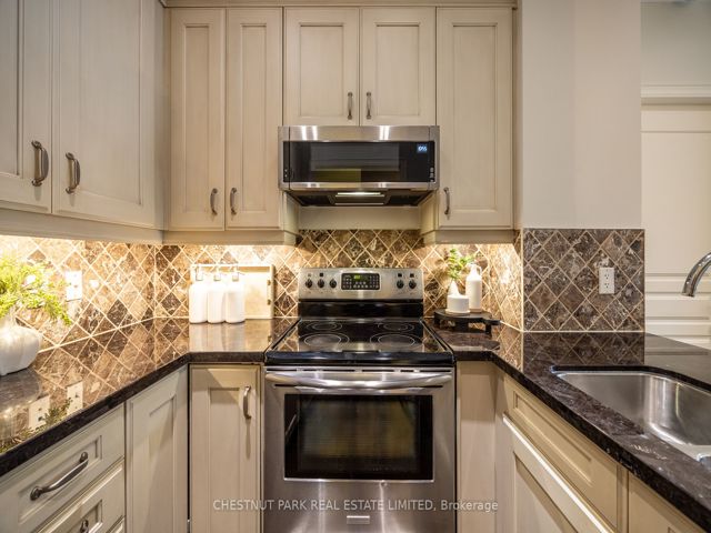 207 - 20 Burkebrook Pl