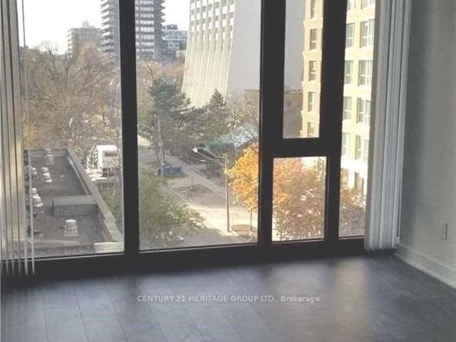 411 - 188 Cumberland St