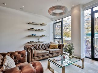 3D - 36 Hazelton Ave