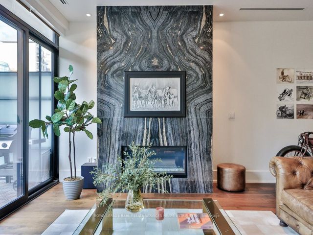 3D - 36 Hazelton Ave