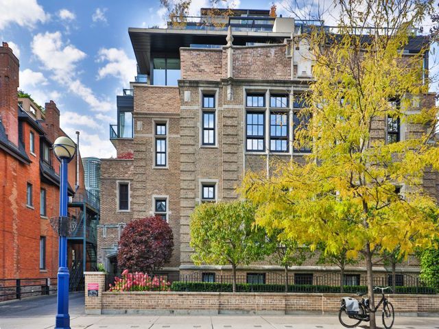 3D - 36 Hazelton Ave