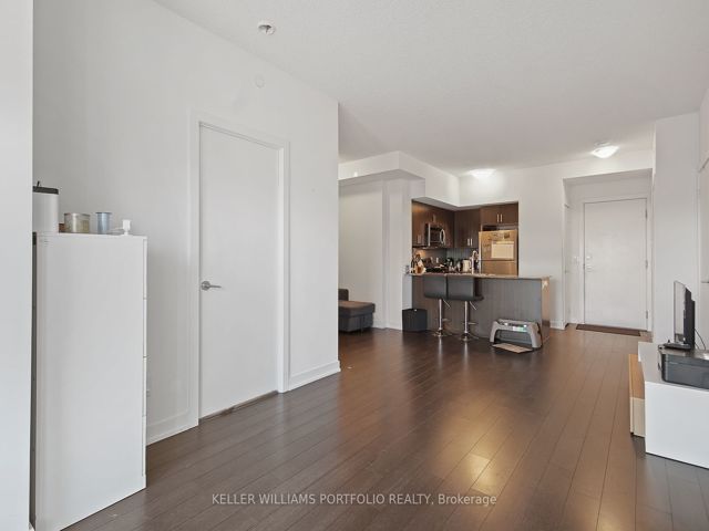304 - 1603 Eglinton Ave W