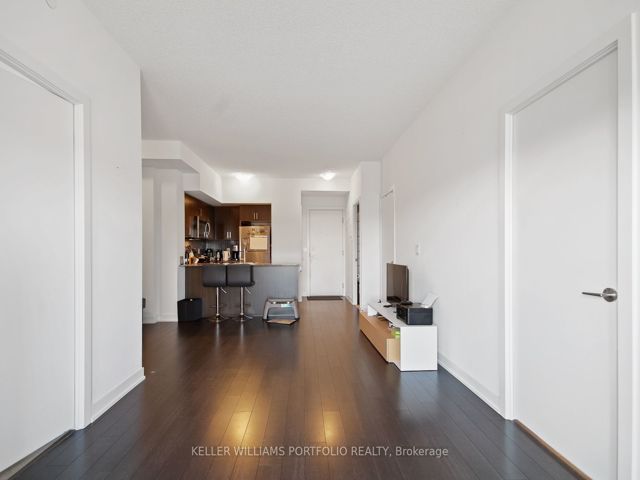 304 - 1603 Eglinton Ave W
