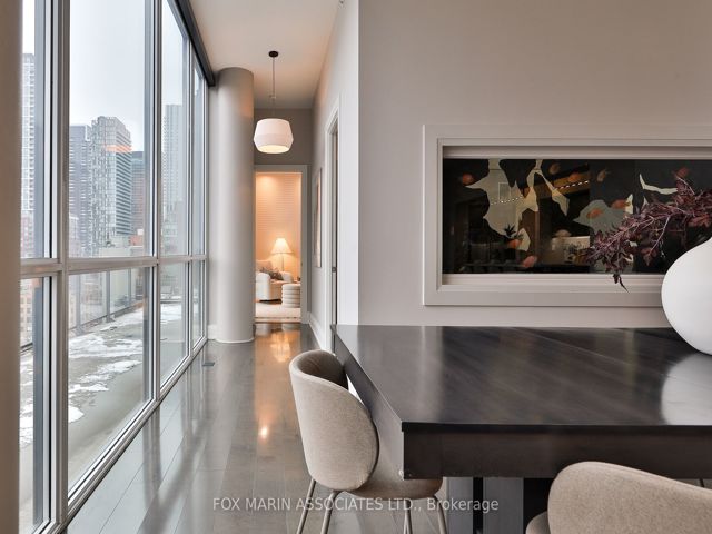PH-02 - 478 King St W