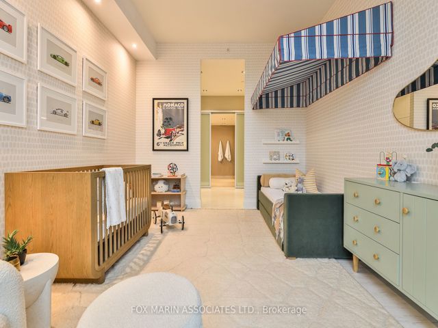 PH-02 - 478 King St W