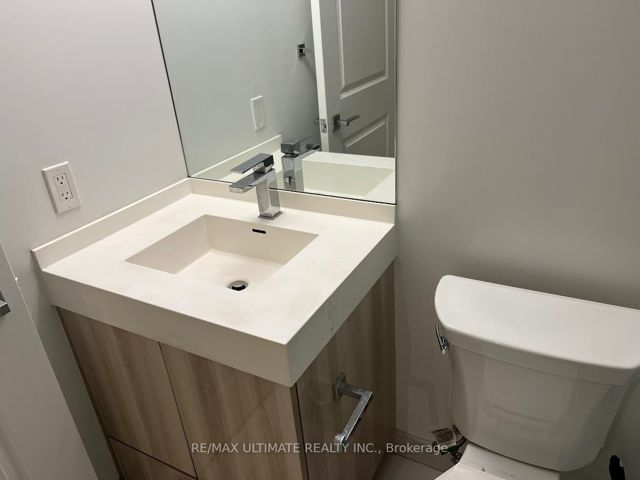 420 - 251 Jarvis St