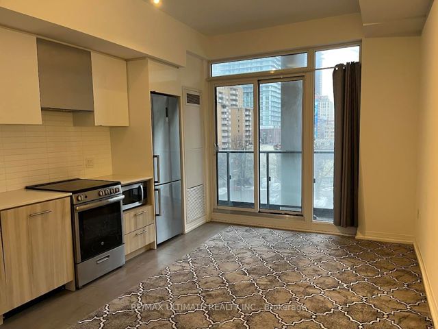 420 - 251 Jarvis St