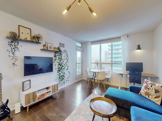 1008 - 35 Merton St