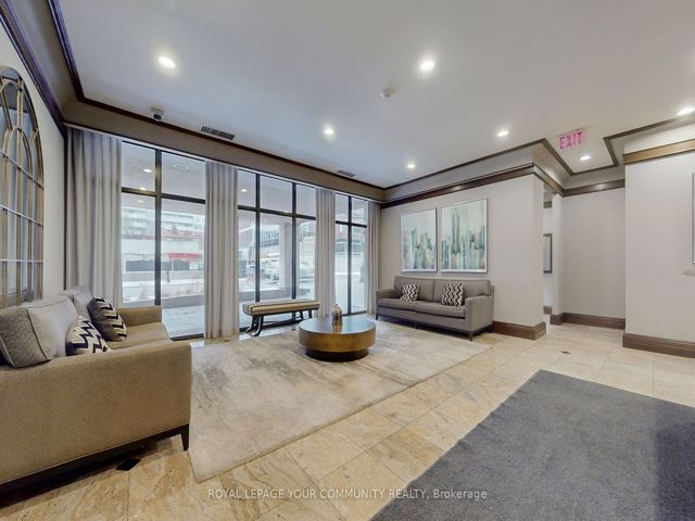 1008 - 35 Merton St