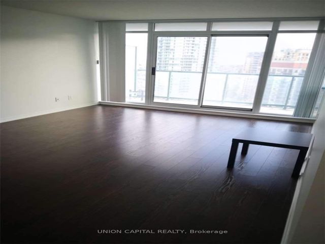 #1805 - 5500 Yonge St
