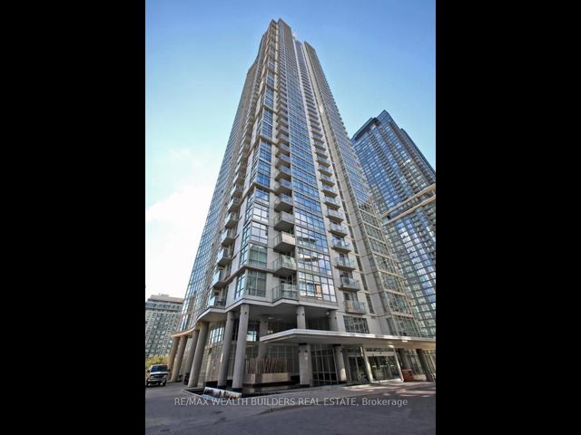 712 - 35 Mariner Terr