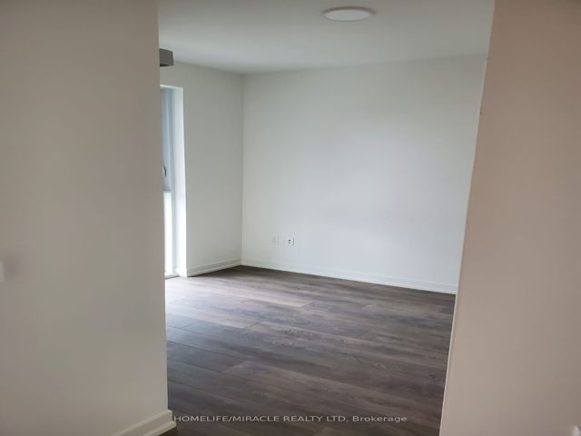 1012 - 15 Lower Jarvis St
