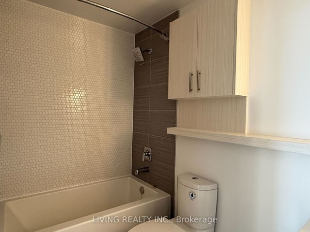 1512 - 128 Fairview Mall Dr