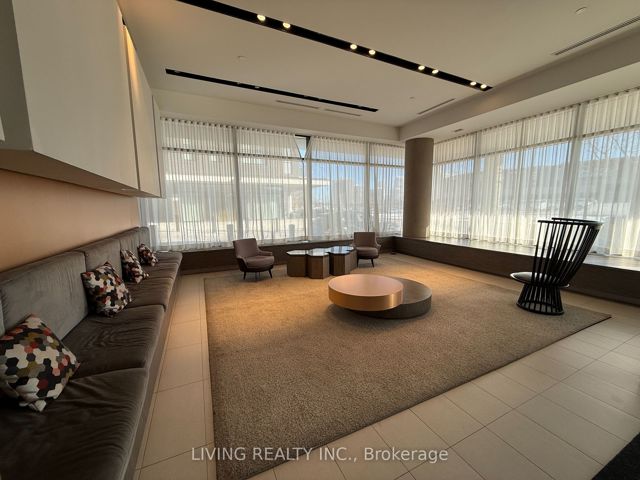 1512 - 128 Fairview Mall Dr