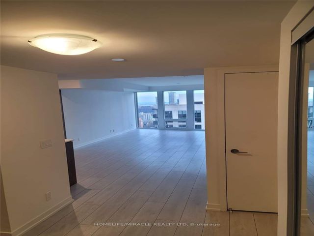 ph105 - 60 Shuter St N