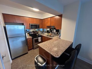 801 - 8 Scollard St