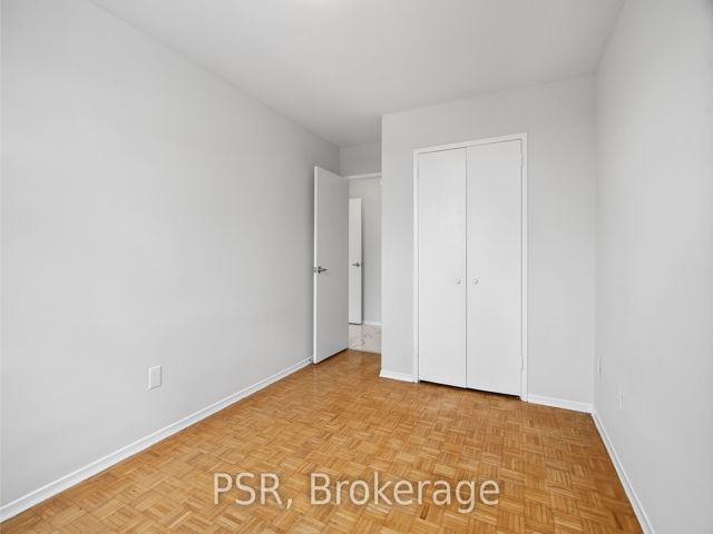 317 - 105 Rowena Dr