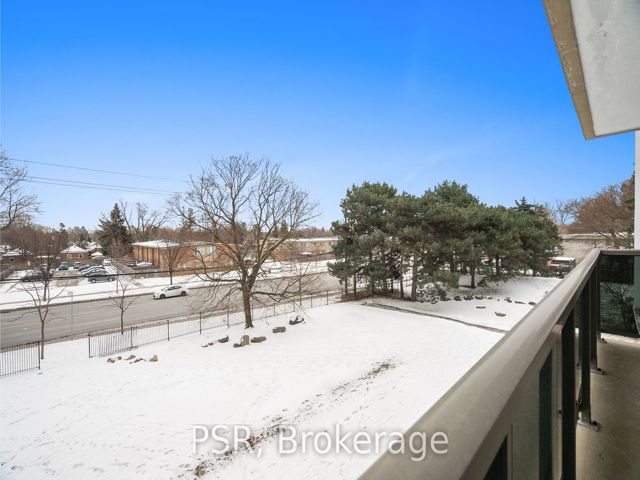 317 - 105 Rowena Dr