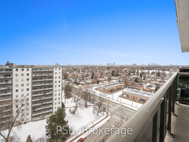 1222 - 105 Rowena Dr